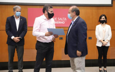 La Fundación del HPMI recibe el certificado de personería jurídica