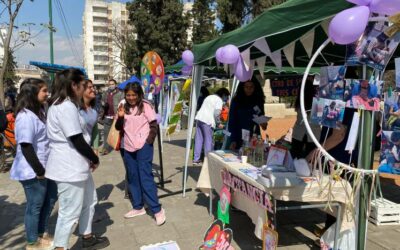 Feria de lactancia materna del AON en Plaza Belgrano