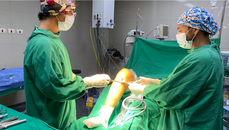 Infantes y adolescentes podrán acceder a cirugías traumatológicas mínimamente invasivas