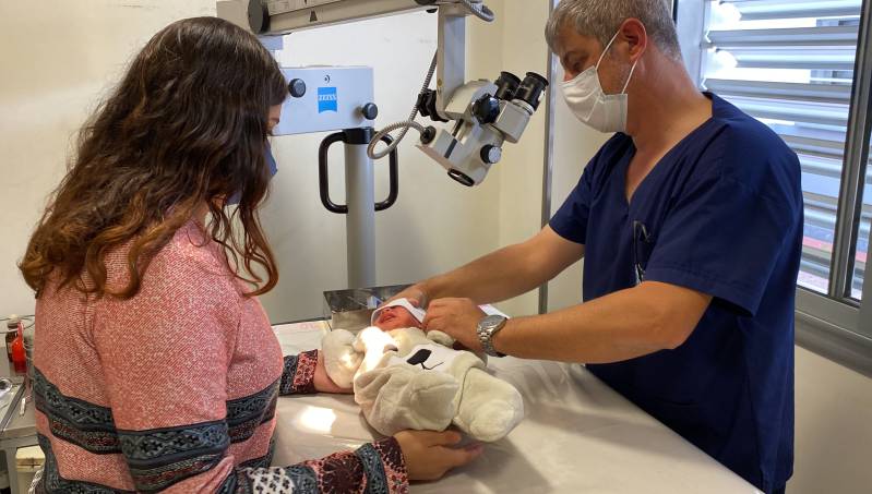 Siete pacientes del Materno Infantil recuperan audición gracias a implantes cocleares