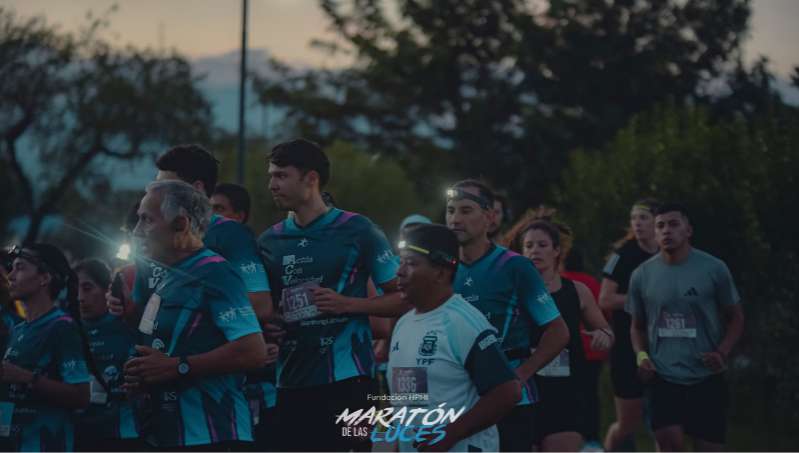 Más de 500 corredores en la 2da edición de la Maratón de las Luces