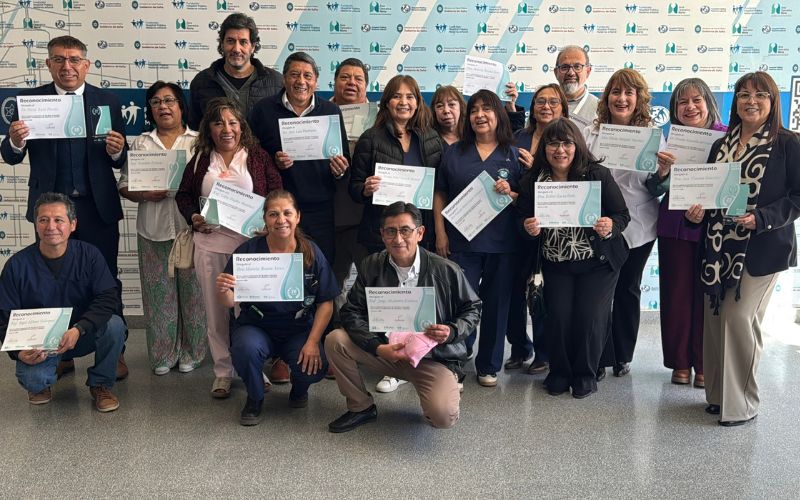 El Materno Infantil distinguió el valor y la trayectoria de su personal en el Día de la Sanidad